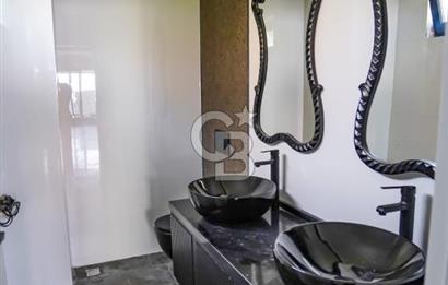 Coldwell Banker güvencesiyle İntepede 6+1 Müstakil Lüks Villa