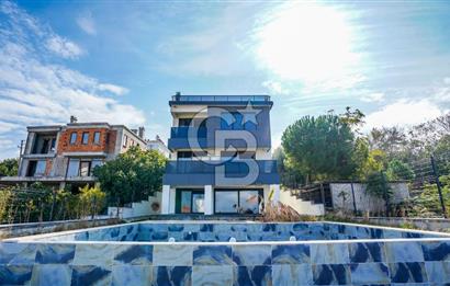Coldwell Banker güvencesiyle İntepede 6+1 Müstakil Lüks Villa