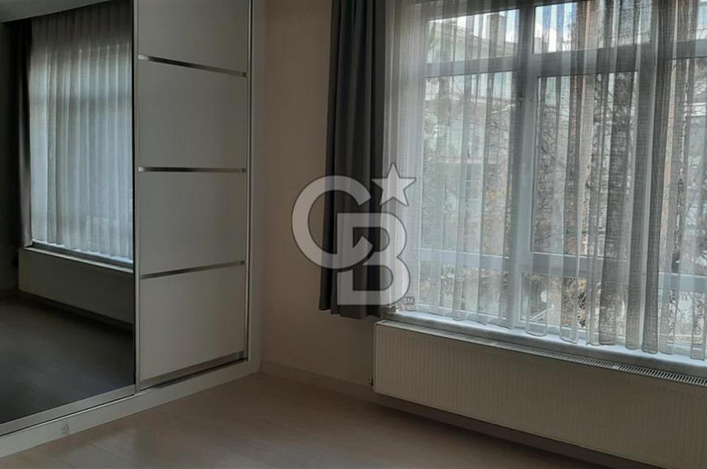 Ayrancı Elçi'de TBMM Yakını Katta Yapılı 3+1 Satılık Daire