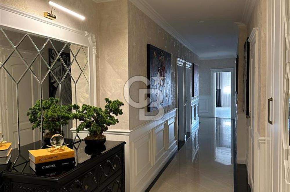 Florya Adakale'de 260m² Lüks Tasarımlı Masrafsız 4+1 Daire