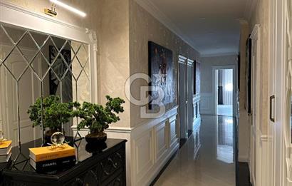 Florya Adakale'de 260m² Lüks Tasarımlı Masrafsız 4+1 Daire