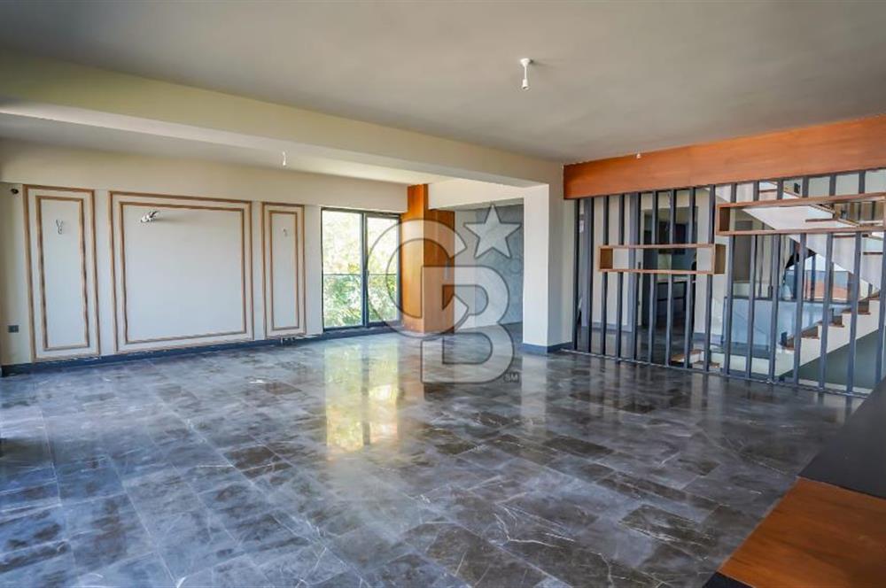 Coldwell Banker güvencesiyle İntepede 6+1 Müstakil Lüks Villa