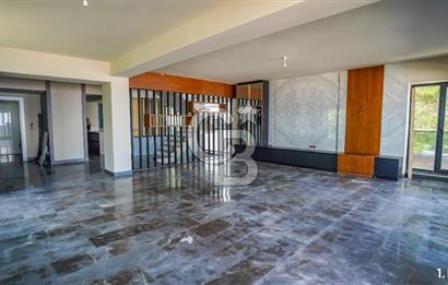 Coldwell Banker güvencesiyle İntepede 6+1 Müstakil Lüks Villa