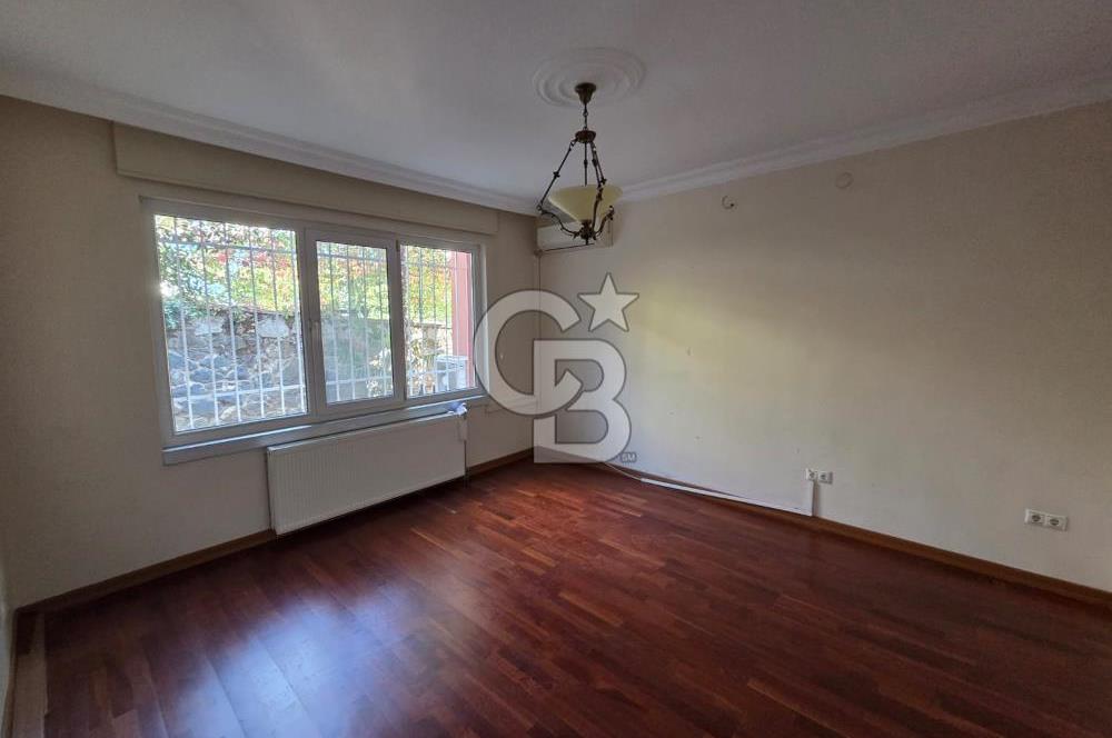 Balmumcuda Müstakil Binada Bahçeli Giriş Katı 4+1 Kiralık Ofis