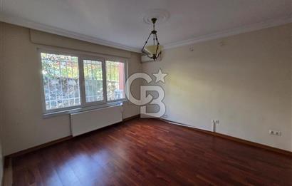 Balmumcuda Müstakil Binada Bahçeli Giriş Katı 4+1 Kiralık Ofis