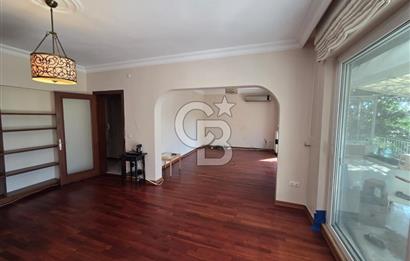 Balmumcuda Müstakil Binada Bahçeli Giriş Katı 4+1 Kiralık Ofis