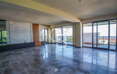 Coldwell Banker güvencesiyle İntepede 6+1 Müstakil Lüks Villa