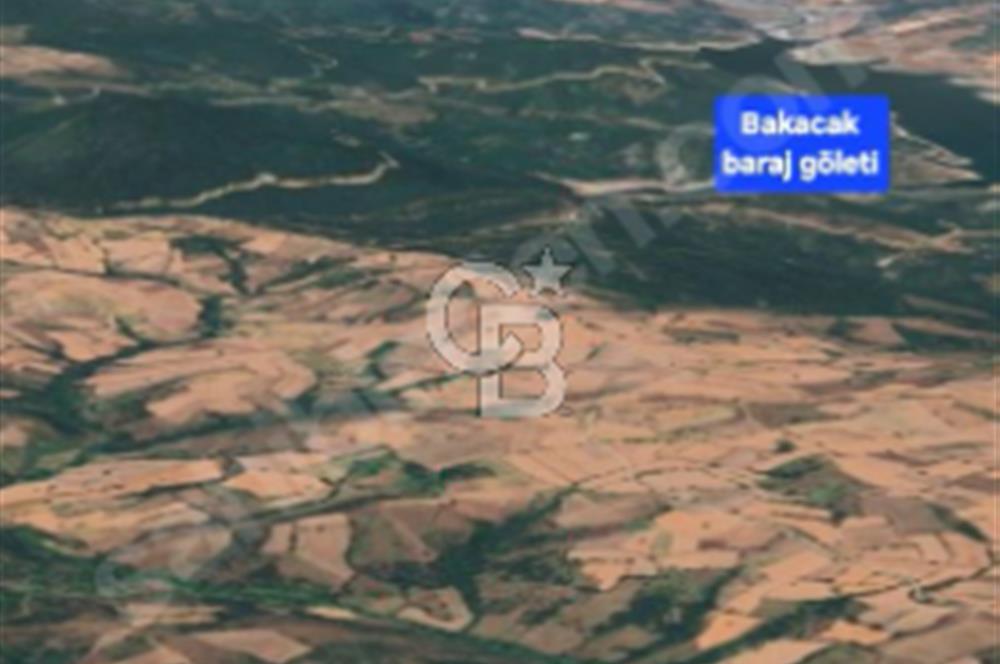 ÇANAKKALE/BİGA'DA DEREYE CEPHE,YOLU OLAN "5550M2"HARİKA ARAZİ.