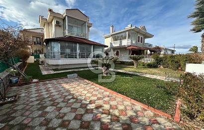 Cundada Denize Sıfır Lüks ve Konforlu Satılık 5+1 Villa