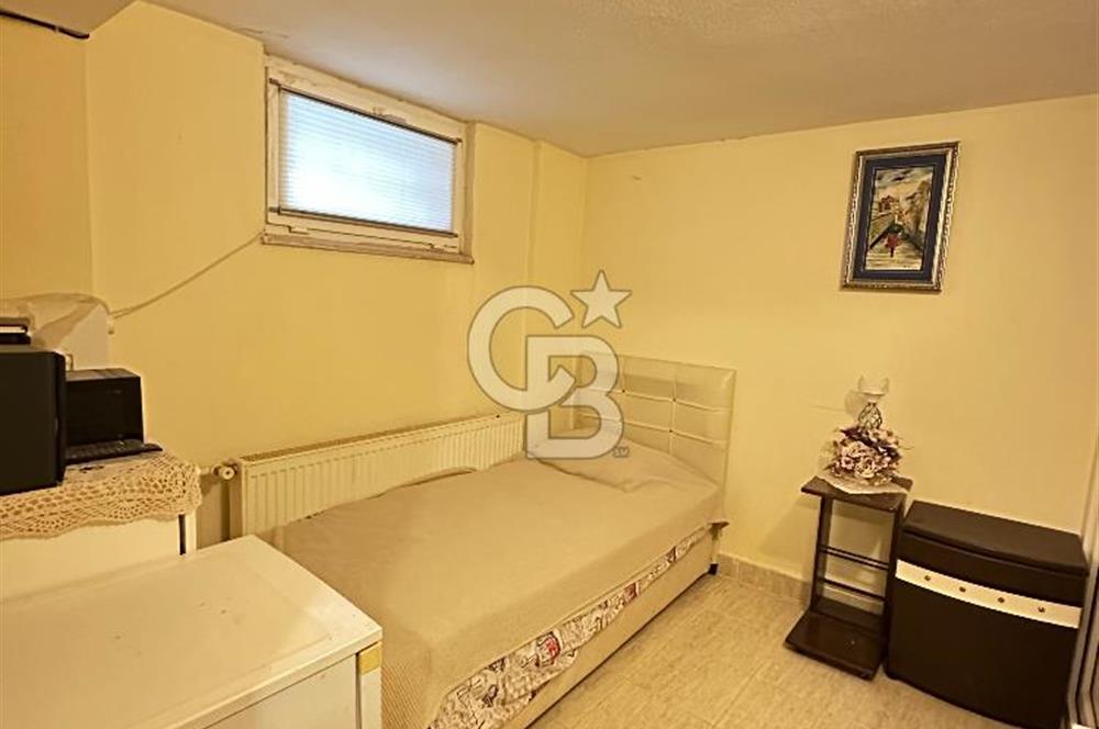 Cundada Denize Sıfır Lüks ve Konforlu Satılık 5+1 Villa