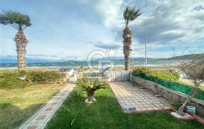 Cundada Denize Sıfır Lüks ve Konforlu Satılık 5+1 Villa