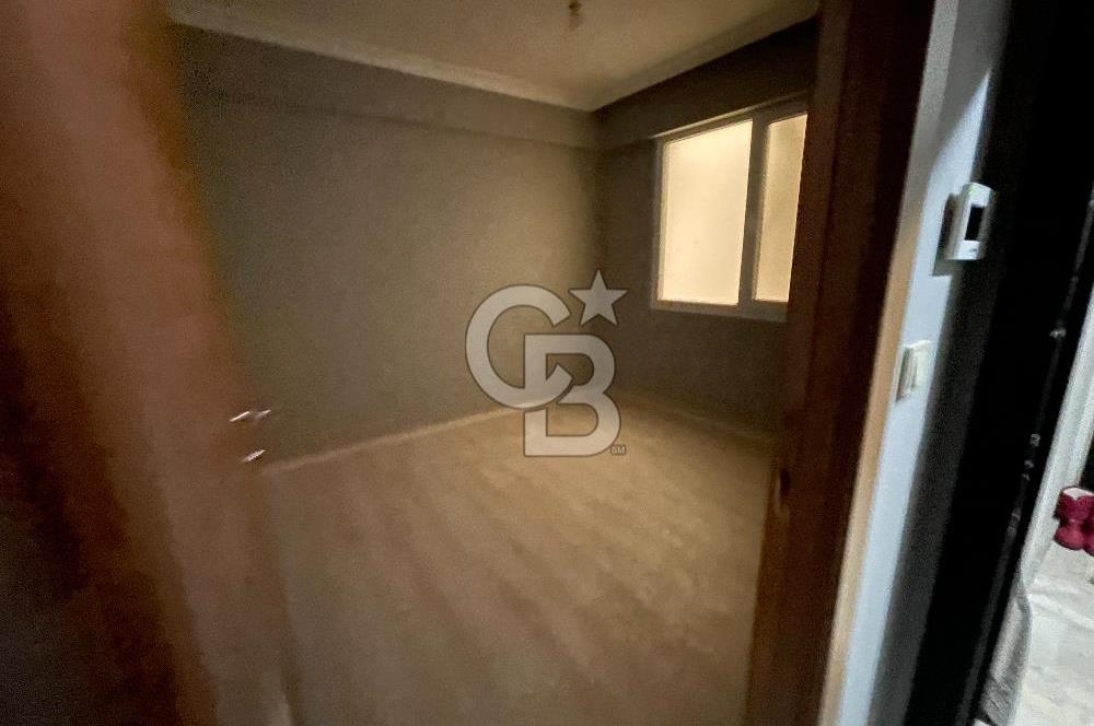 Ulukent Şehir Merkezinde Oturma Hazır Temiz Satılık 2+1 Daire