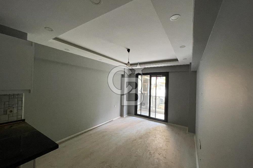 Ulukent Şehir Merkezinde Oturma Hazır Temiz Satılık 2+1 Daire