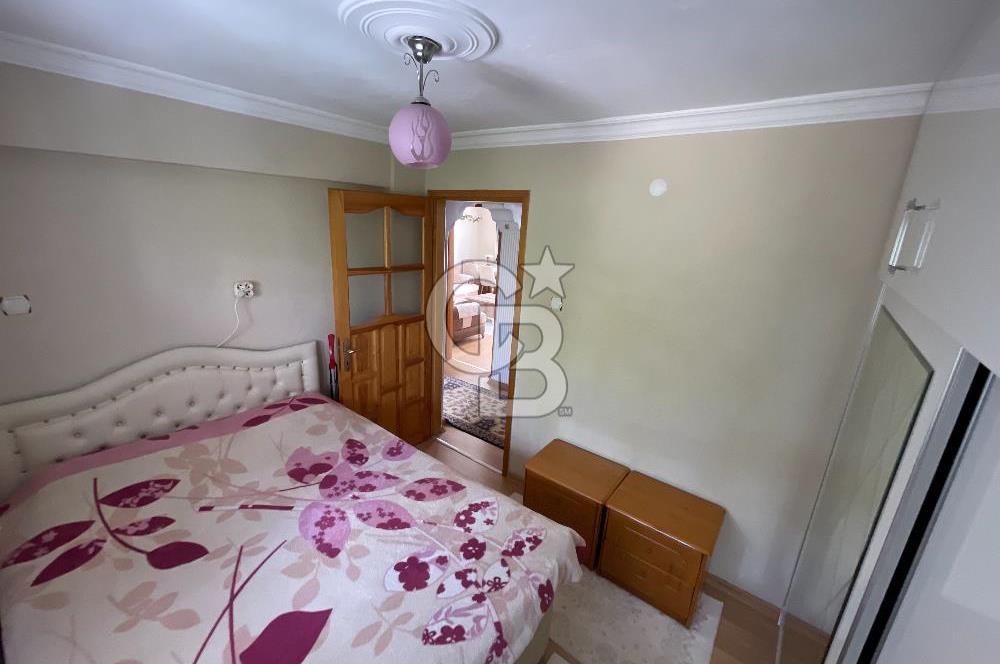 Çiğli İzkent'te Deniz Manzaralı 2+1 Satılık Daire