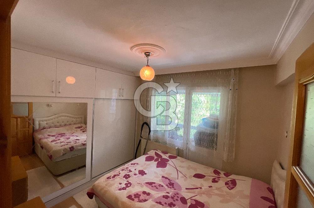 Çiğli İzkent'te Deniz Manzaralı 2+1 Satılık Daire