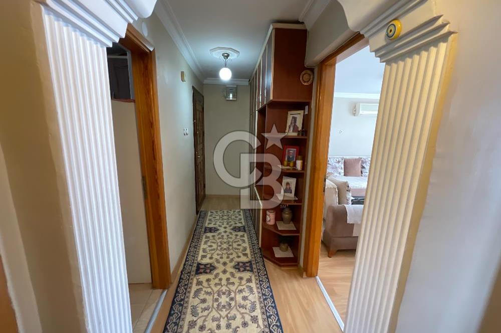 Çiğli İzkent'te Deniz Manzaralı 2+1 Satılık Daire