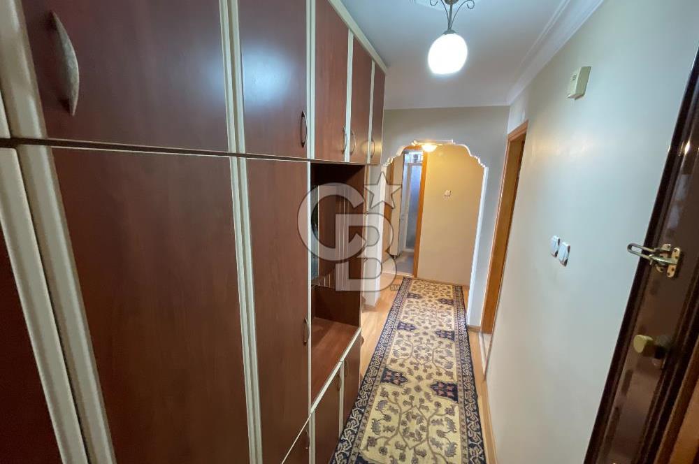 Çiğli İzkent'te Deniz Manzaralı 2+1 Satılık Daire