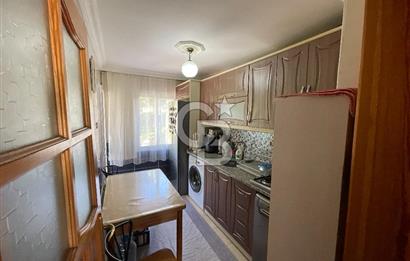 Çiğli İzkent'te Deniz Manzaralı 2+1 Satılık Daire