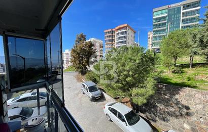 Çiğli İzkent'te Deniz Manzaralı 2+1 Satılık Daire