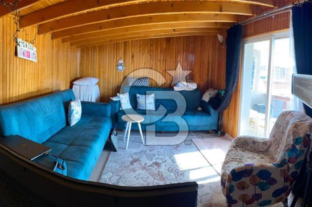 ÇEŞME MERKEZ'DE SATILIK 3+1  TRİPLEKS VİLLA
