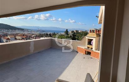 ÇEŞME MERKEZ'DE SATILIK 3+1  TRİPLEKS VİLLA