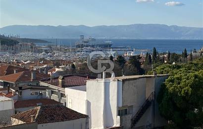 ÇEŞME MERKEZ'DE SATILIK 3+1  TRİPLEKS VİLLA