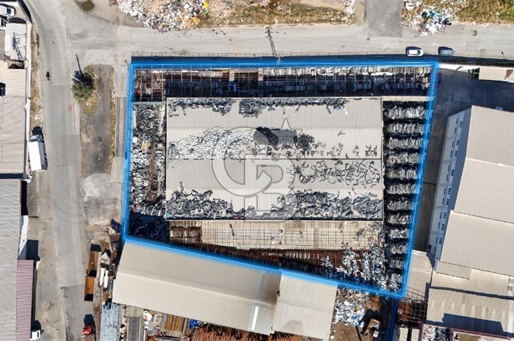 Bornova Doğanlar Satılık 4.000 m2 İşyeri