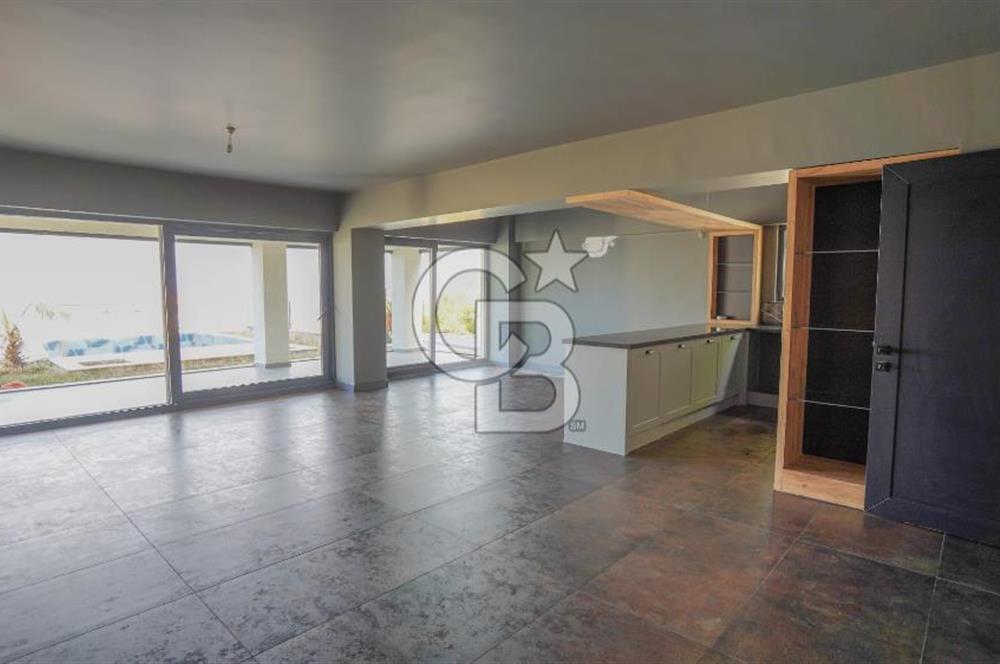 Coldwell Banker güvencesiyle İntepede 6+1 Müstakil Lüks Villa