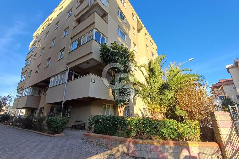 Çekmeköy Mehmet Akif Mah Işık Sitesi Satılık 2+1 Daire