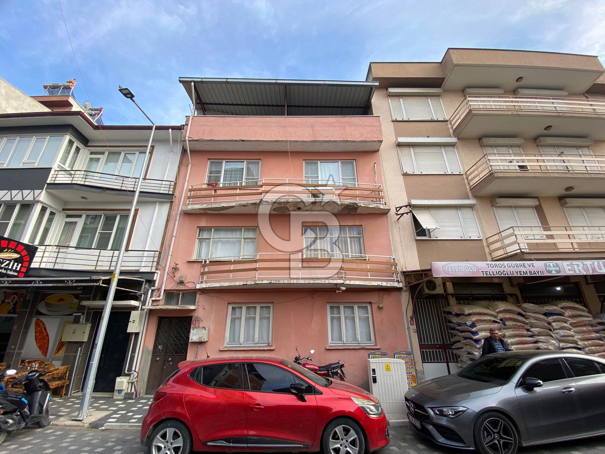 Balıkesir Havran Meydanda Satılık Bina ve Arsası