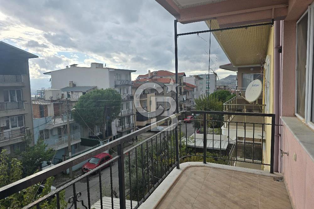 BORNOVA İNÖNÜ MAHALLESİ’NDE 3+1 115 M² KİRALIK ARAKAT DAİRE