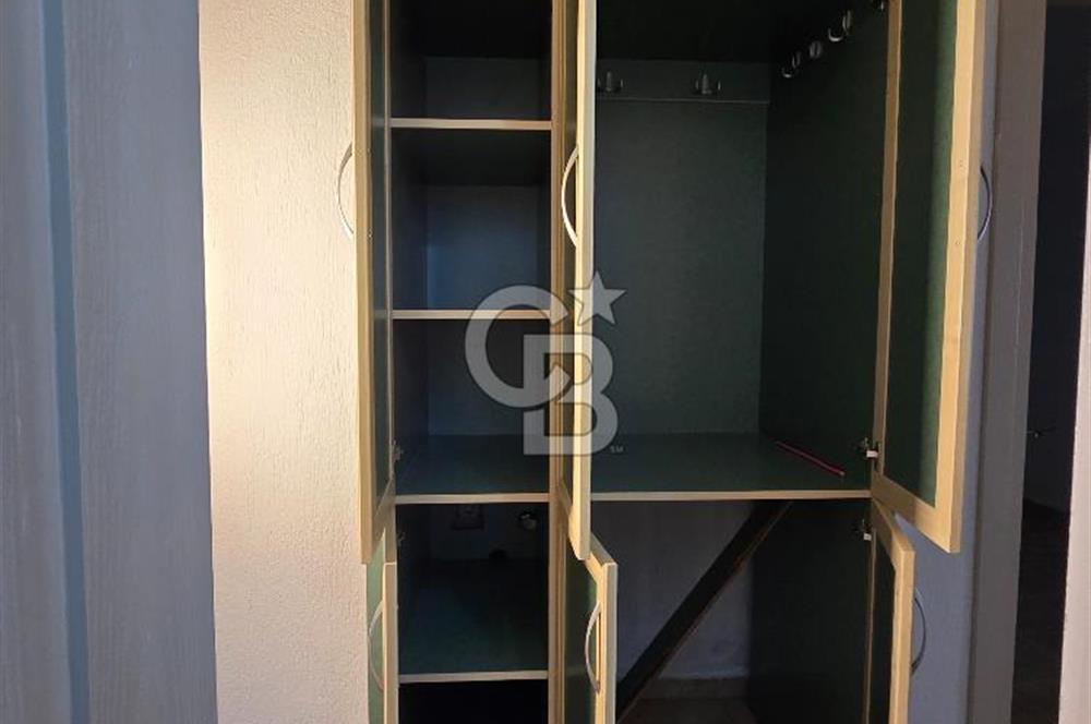 BORNOVA İNÖNÜ MAHALLESİ’NDE 3+1 115 M² KİRALIK ARAKAT DAİRE