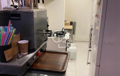 Karşıyaka Merkezde, Çarşı, İzbana Yürüme Mesafesinde Devren Kafe