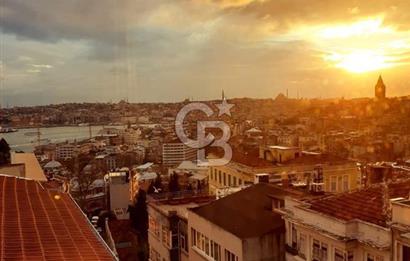 BEYOĞLU CİHANGİRDE DENİZ MANZARALI SATILIK OTEL