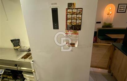 Karşıyaka Merkezde, Çarşı, İzbana Yürüme Mesafesinde Devren Kafe