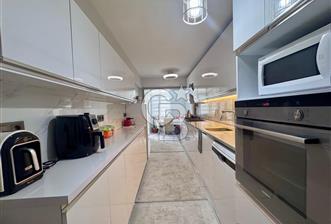 Bayraklı Postacılar'da  Full Tadilatlı Doğalgazlı Ara Kat Satılık 3+1 Daire