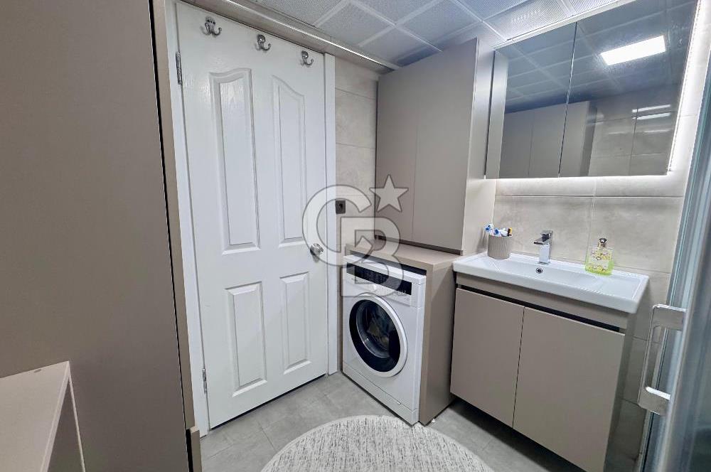 Bayraklı Postacılar'da  Full Tadilatlı Doğalgazlı Ara Kat Satılık 3+1 Daire