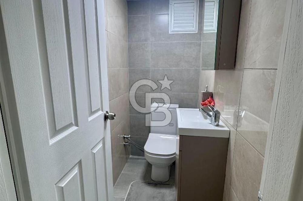Bayraklı Postacılar'da  Full Tadilatlı Doğalgazlı Ara Kat Satılık 3+1 Daire