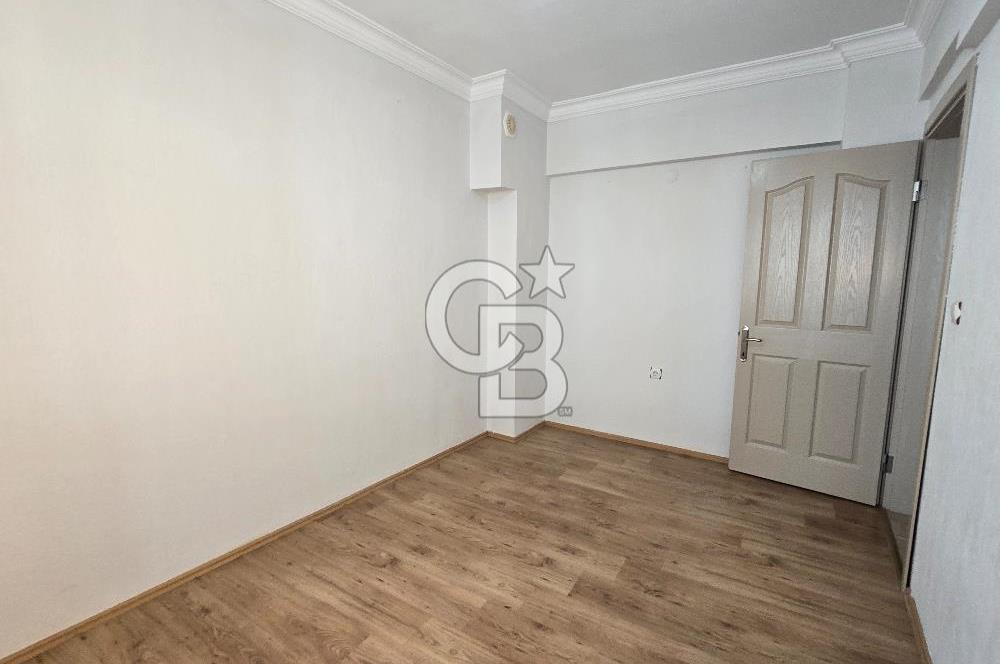 BORNOVA İNÖNÜ MAHALLESİ’NDE 3+1 115 M² KİRALIK ARAKAT DAİRE
