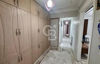 Bayraklı Postacılar'da  Full Tadilatlı Doğalgazlı Ara Kat Satılık 3+1 Daire