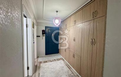 Bayraklı Postacılar'da  Full Tadilatlı Doğalgazlı Ara Kat Satılık 3+1 Daire