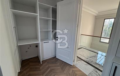 BAĞDAT CADDESİ PARALELİNDE KAPALI GARAJ VE HAVUZLU LÜX 4+1 VİLLA