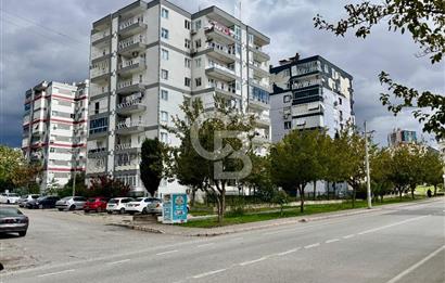 Bayraklı Postacılar'da  Full Tadilatlı Doğalgazlı Ara Kat Satılık 3+1 Daire