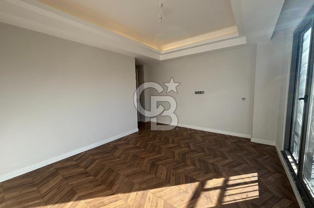 BAĞDAT CADDESİ PARALELİNDE KAPALI GARAJ VE HAVUZLU LÜX 4+1 VİLLA