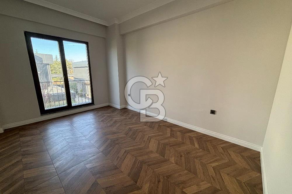 BAĞDAT CADDESİ PARALELİNDE KAPALI GARAJ VE HAVUZLU LÜX 4+1 VİLLA