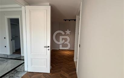 BAĞDAT CADDESİ PARALELİNDE KAPALI GARAJ VE HAVUZLU LÜX 4+1 VİLLA