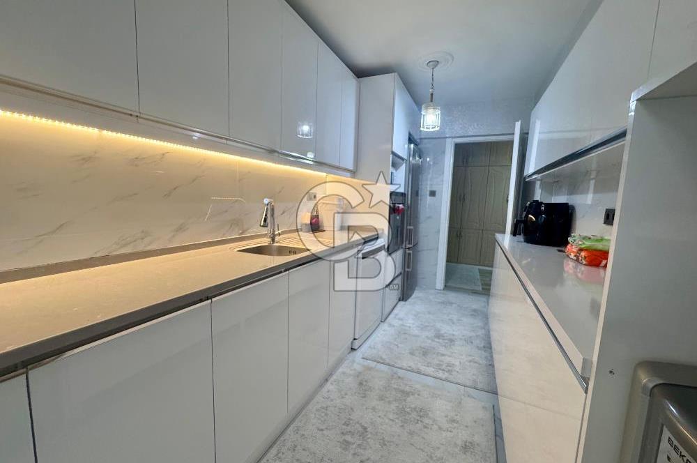 Bayraklı Postacılar'da  Full Tadilatlı Doğalgazlı Ara Kat Satılık 3+1 Daire
