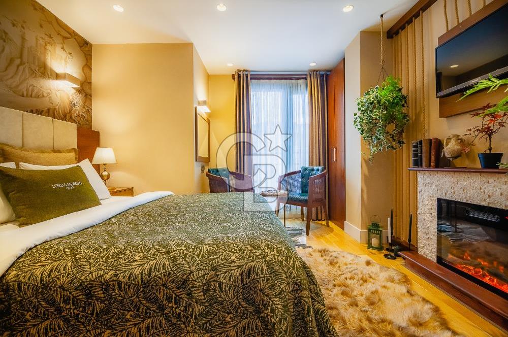 BEYOĞLU CİHANGİRDE DENİZ MANZARALI SATILIK OTEL