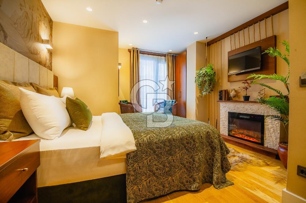 BEYOĞLU CİHANGİRDE DENİZ MANZARALI SATILIK OTEL