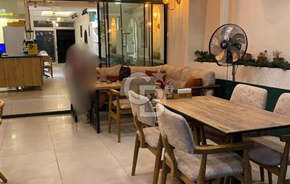 Karşıyaka Merkezde, Çarşı, İzbana Yürüme Mesafesinde Devren Kafe